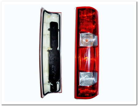 69500590 LAMPA TYLNA PRAWA IVECO DAILY 06- VAN