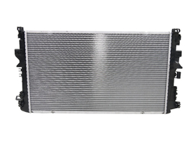 FT55027 CHŁODNICA SILNIKA MERCEDES VITO 03> W639