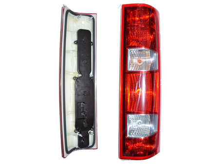 LAMPA TYLNA PRAWA IVECO DAILY 06- VAN