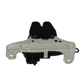 ZAMEK BAGAŻNIKA MERCEDES C C205 15>