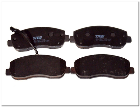 TRW GDB1910 KLOCKI HAMULCOWE PRZÓD TRW RENAULT MASTER 10-