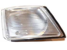 DP 663-1502R-UE-C KIERUNKOWSKAZ PRAWY BIAŁY IVECO DAILY 00-