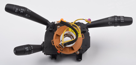 ZZ 156101298 B PRZEŁĄCZNIK KOLUMNY KIEROWNICZEJ ALFA GIULIETTA 10>