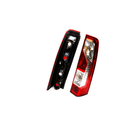 ZZ_FT86359 LAMPA TYLNA RENAULT MASTER 2010+ PRAWA 265500023R