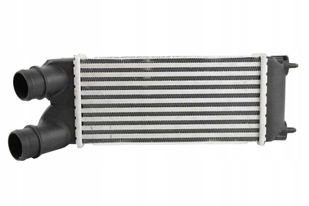 FT55575 INTERCOOLER CITROEN BERLINGO 08- 1.6 HDI 90KM