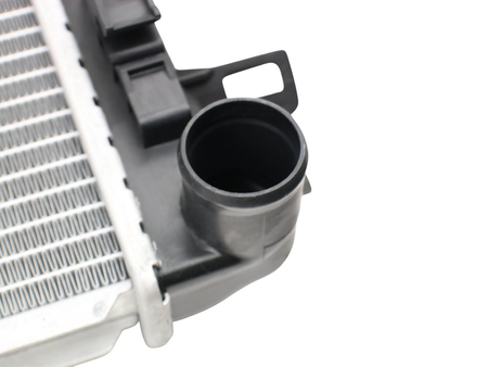 FT55027 CHŁODNICA SILNIKA MERCEDES VITO 03> W639