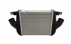 CHŁODNICA NISSAN CABSTAR 06>