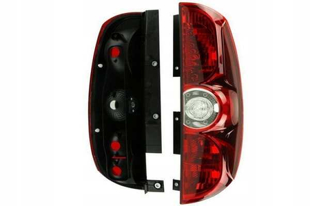 FT86374 LAMPA TYLNA PRAWA FIAT DOBLO 09- KOMBI KLAPA