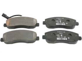 410603847R KLOCKI HAMULCOWE PRZÓD RENAULT MASTER 10-